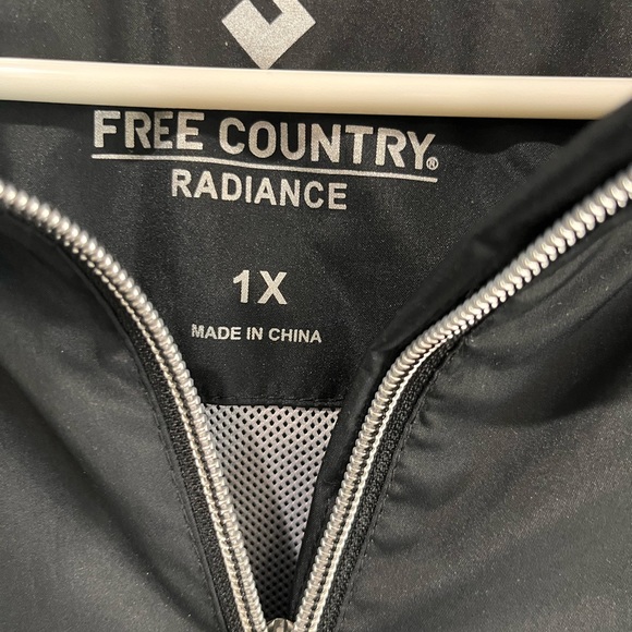 FREE COUNTRY RADIANCE WINDBREAKER/WATER RESISTANT - Picture 3 of 3